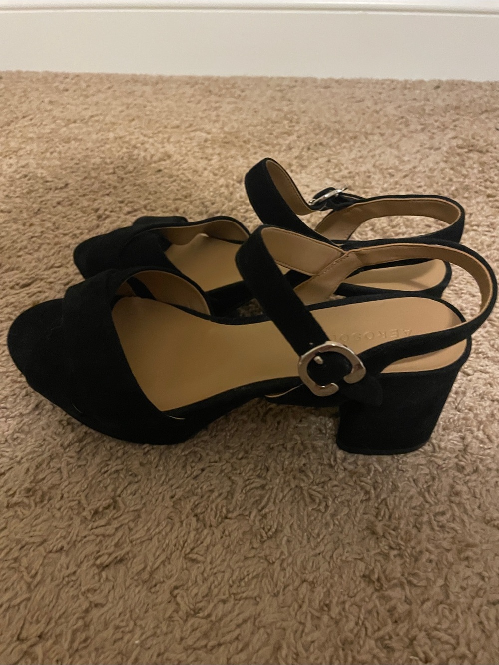 AEROSOLES Black Sandals Size 7.5 - Picture 2 of 5